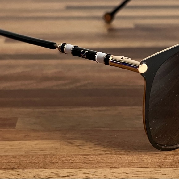 NWT Carolina Herrera Black Sunglasses - Picture 6 of 10